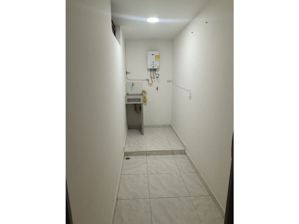 Apartaestudio en arriendo Antioquia Medellín Los Pinos 38 m2 Habitaciones 1 Baños 1 Garajes 0 Precio $2000000