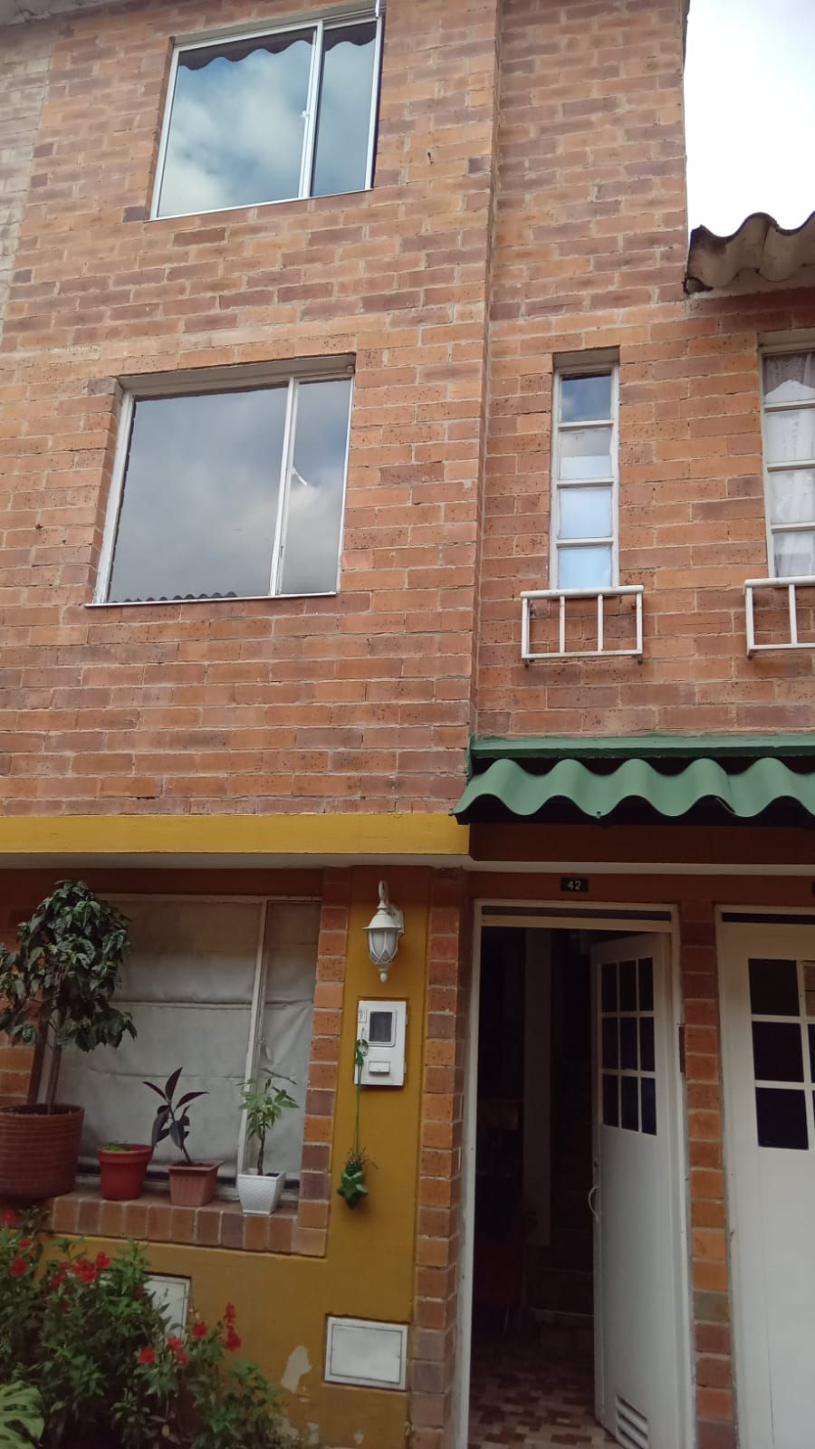 Casa en venta Cundinamarca Bogotá Cr Cedro Suba Et Vi 69 m2 Habitaciones 4 Baños 2 Garajes 0 Precio $260000000