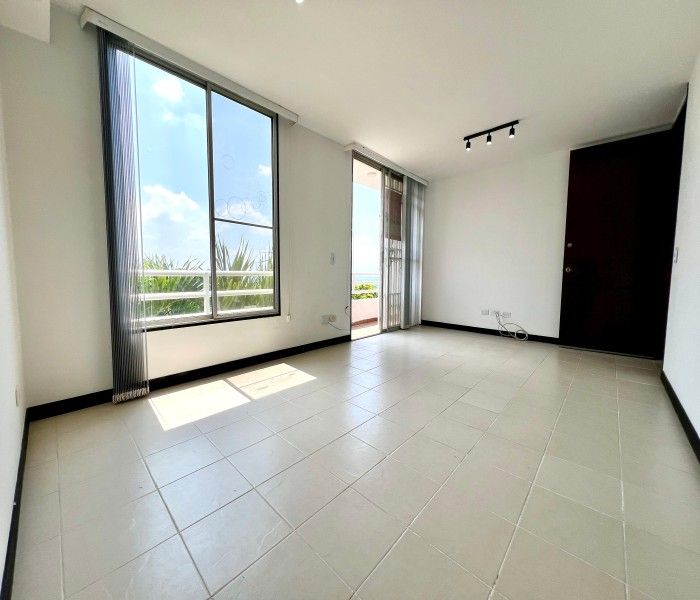 Apartamento en venta Valle Del Cauca Cali El Jordán 64 m2 Habitaciones 3 Baños 2 Garajes 1 Precio $240000000