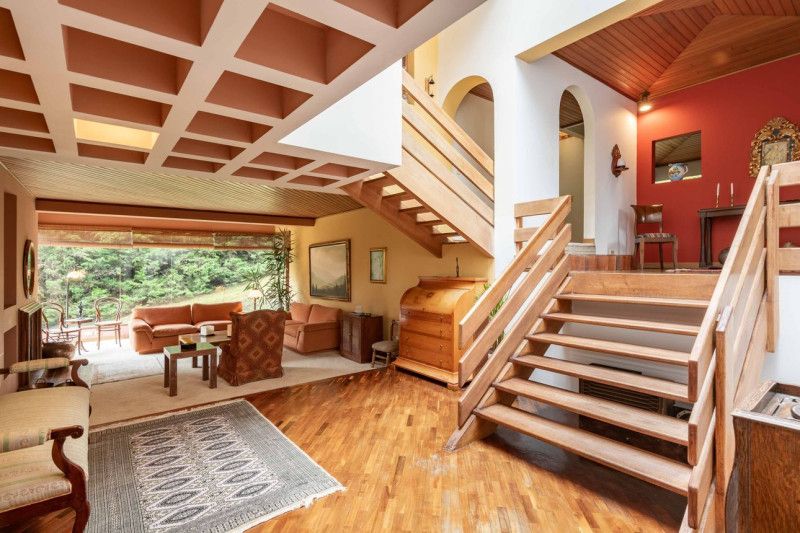 Casa en venta Cundinamarca Bogotá San Isidro 200 m2 Habitaciones 3 Baños 3 Garajes 6 Precio $2200000000