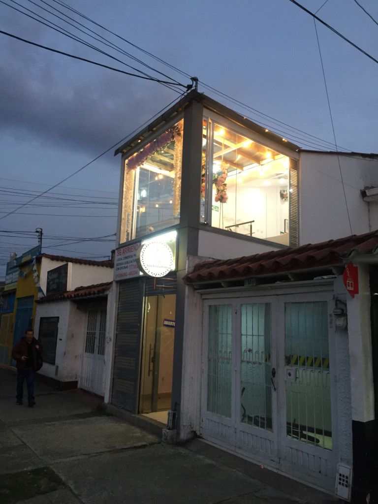 Local en arriendo Cundinamarca Bogotá Villa Del Prado 140 m2 Habitaciones 0 Baños 2 Garajes 0 Precio $4800000