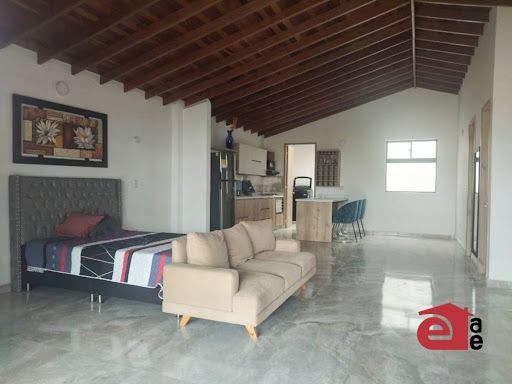 Apartaestudio en arriendo Antioquia Envigado La Paz 90 m2 Habitaciones 1 Baños 1 Garajes 0 Precio $2400000