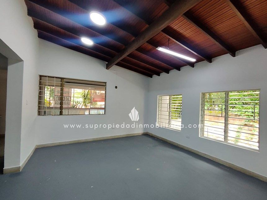 Local en arriendo Antioquia Medellín Astorga 90 m2 Habitaciones 0 Baños 1 Garajes 0 Precio $6500000