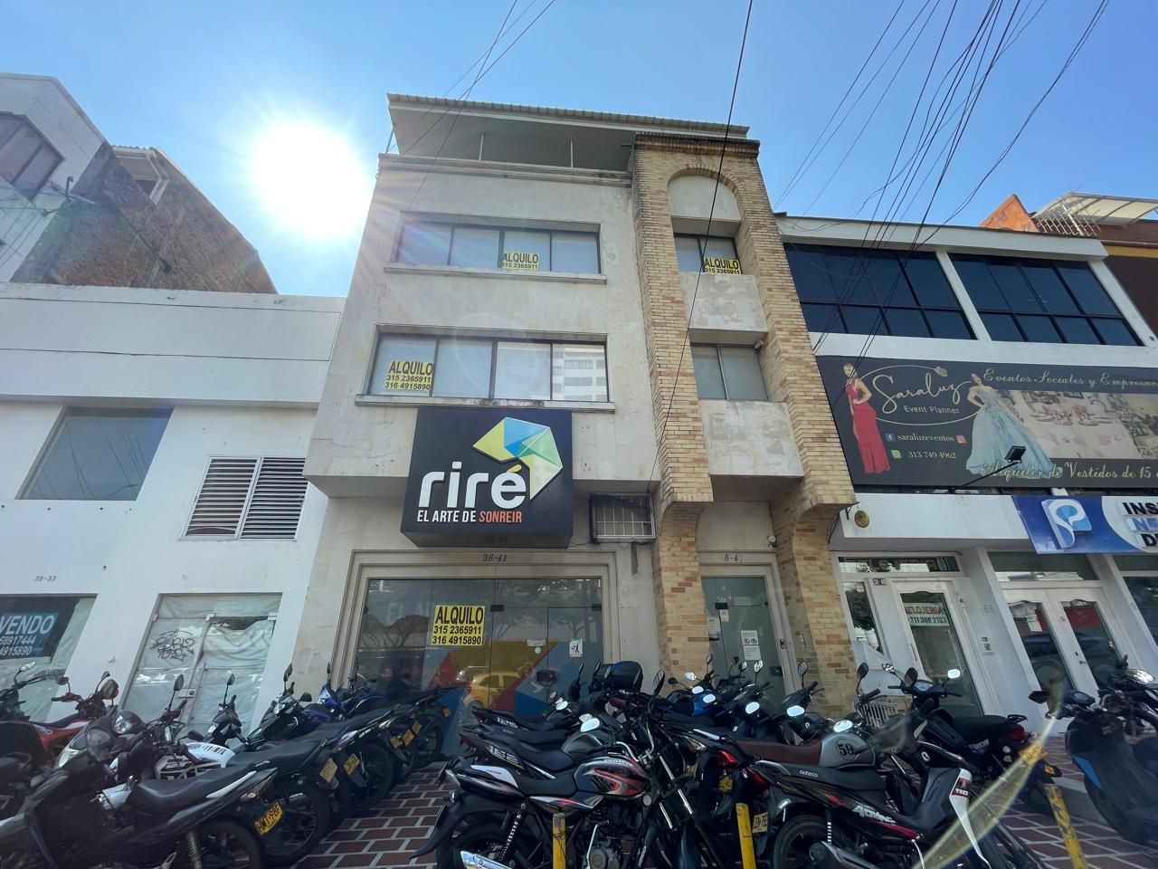 Edificio en arriendo Valle Del Cauca Cali Eucarístico 900 m2 Habitaciones 1 Baños 8 Garajes 4 Precio $25000000