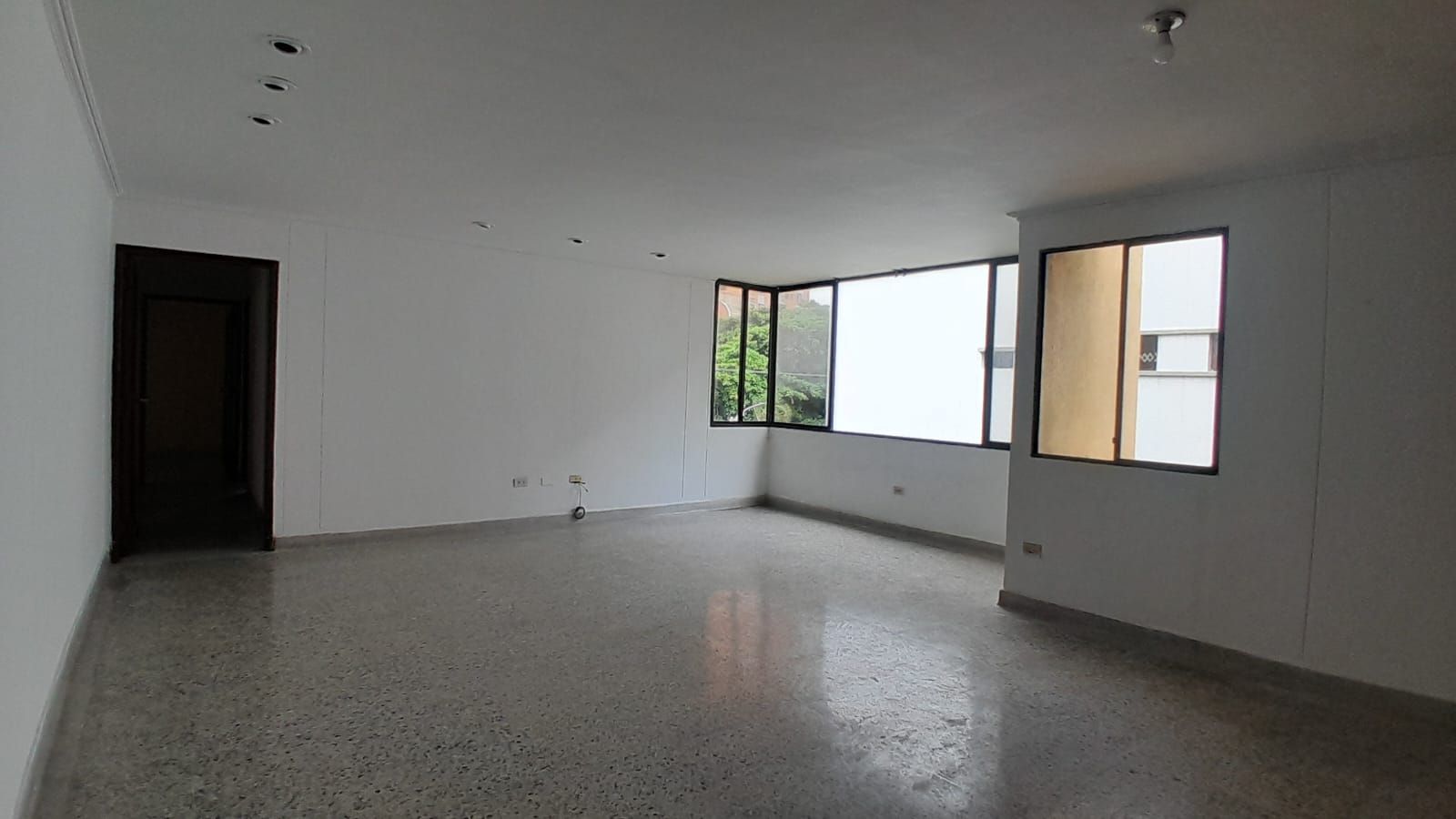 Apartamento en arriendo Atlántico Barranquilla Villa Country 135 m2 Habitaciones 3 Baños 2 Garajes 1 Precio $2900000