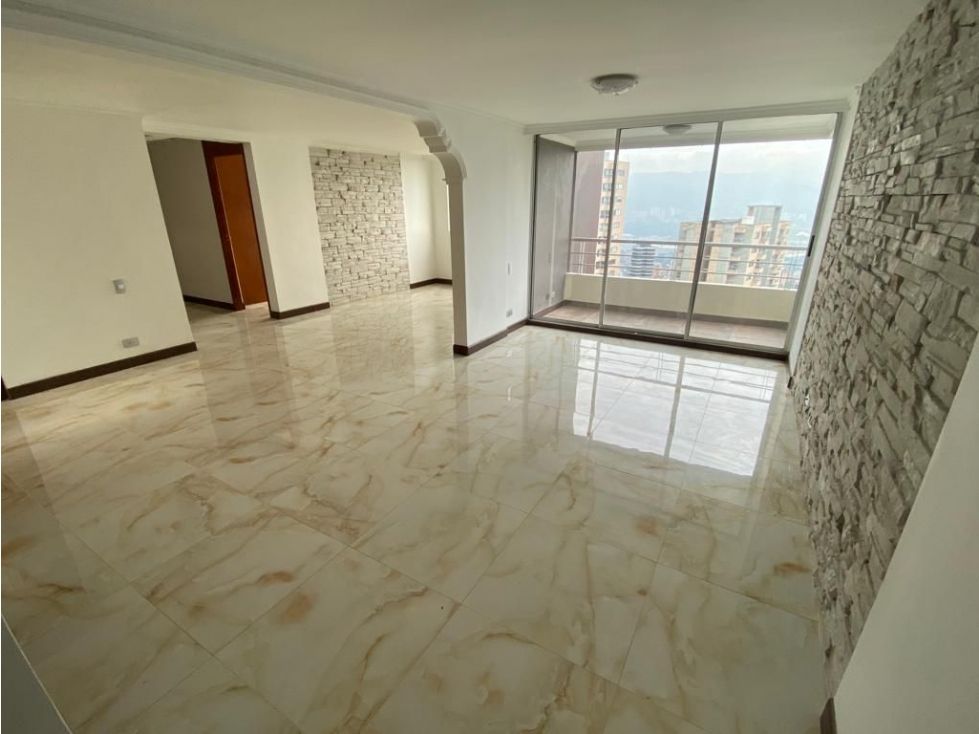 Apartamento en arriendo Antioquia Medellín Santa Fe 140 m2 Habitaciones 4 Baños 3 Garajes 1 Precio $7000000