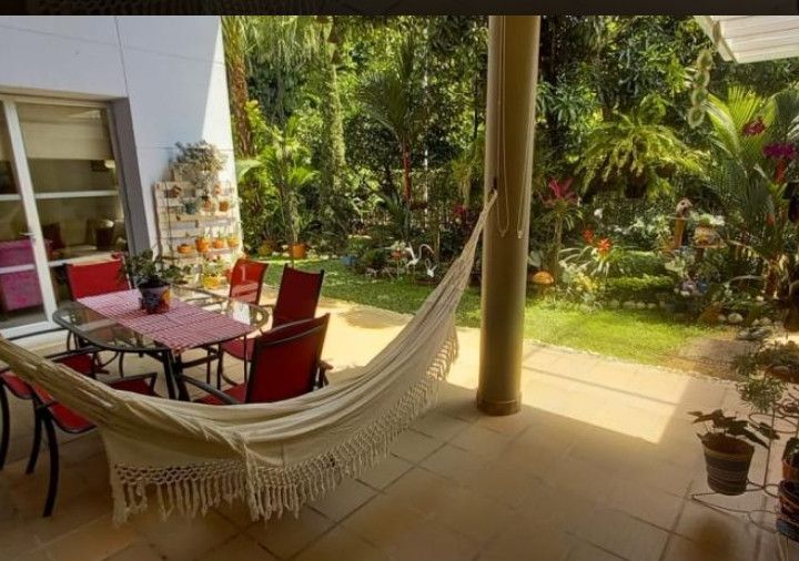 Casa en venta Valle Del Cauca Cali La Alianza 247 m2 Habitaciones 4 Baños 6 Garajes 4 Precio $1500000000