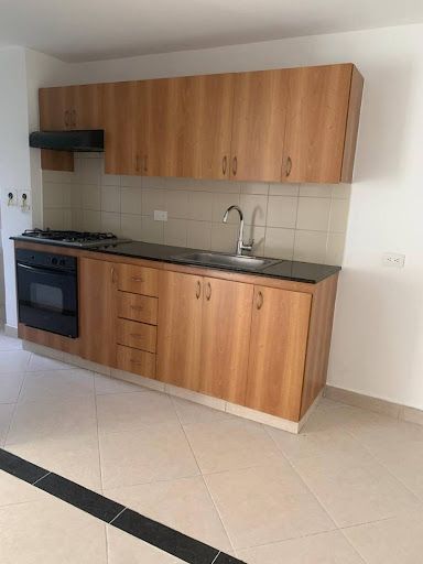 Apartaestudio en arriendo Antioquia Medellín La Aguacatala 47 m2 Habitaciones 1 Baños 2 Garajes 1 Precio $3200000