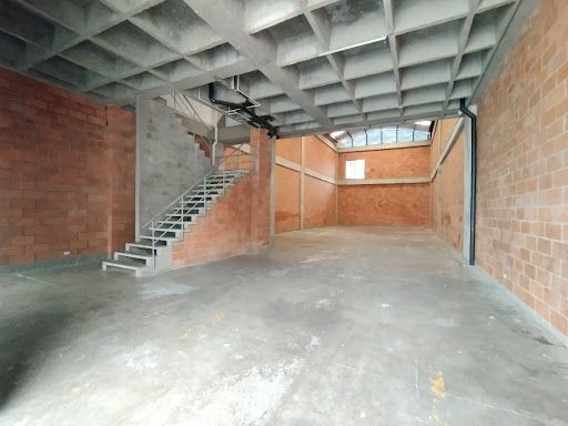 Bodega en arriendo Antioquia Rionegro Rionegro 400 m2 Habitaciones 0 Baños 3 Garajes 4 Precio $15000000
