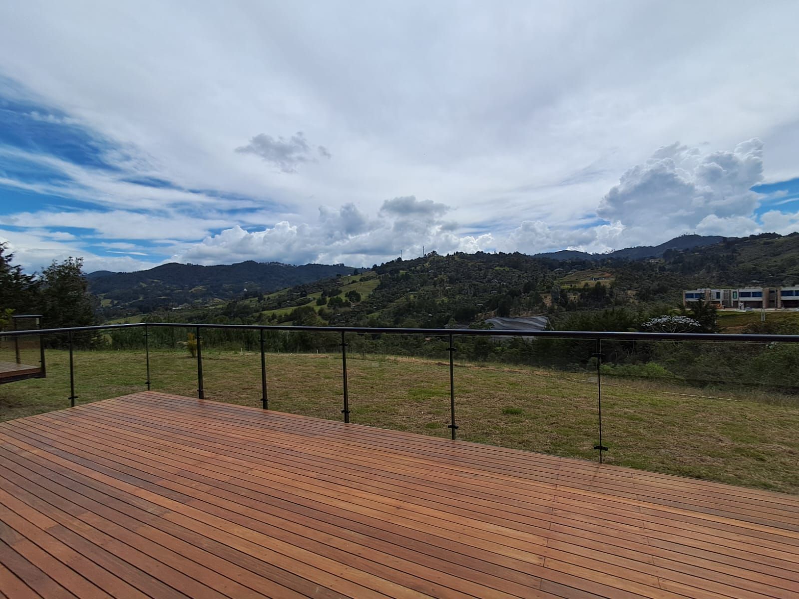 Casa en arriendo Antioquia Rionegro Rionegro 328 m2 Habitaciones 3 Baños 4 Garajes 2 Precio $13000000