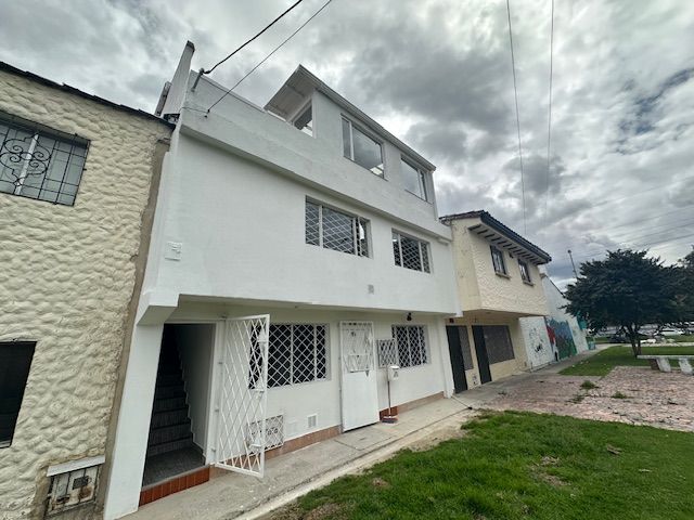 Apartamento en arriendo Cundinamarca Bogotá Las Margaritas 65 m2 Habitaciones 2 Baños 2 Garajes 0 Precio $2000000
