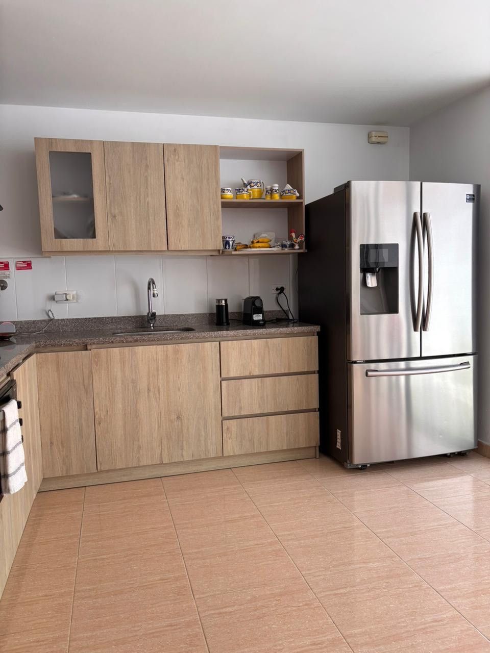 Casa en arriendo Antioquia La Ceja Centro 160 m2 Habitaciones 2 Baños 3 Garajes 1 Precio $3600000