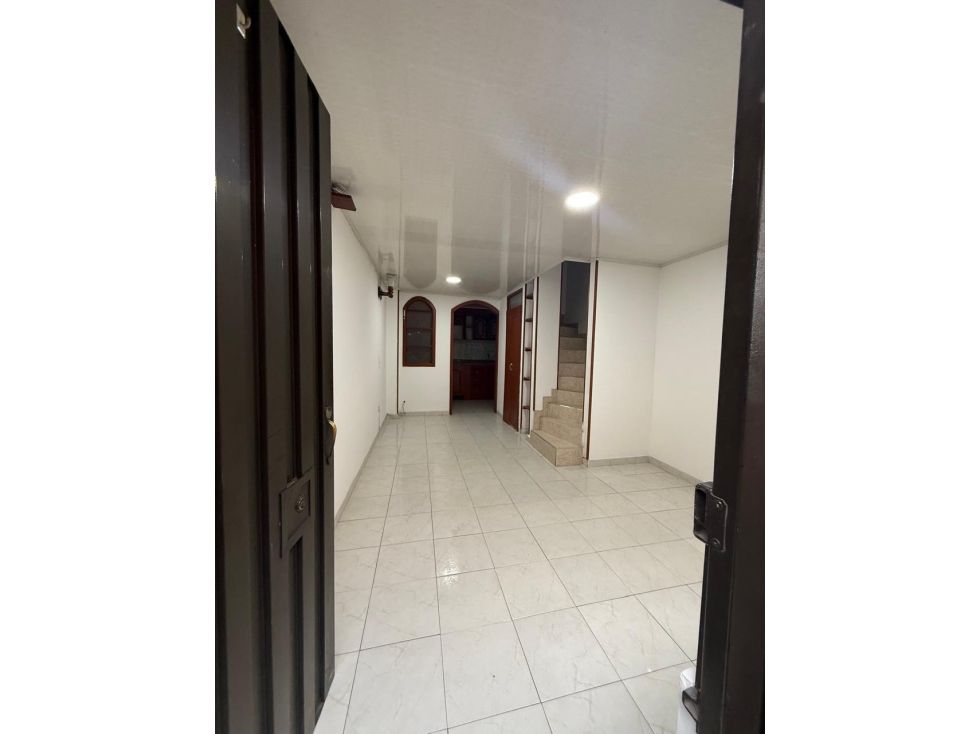 Casa en venta Cundinamarca Bogotá Las Margaritas 61 m2 Habitaciones 4 Baños 1 Garajes 0 Precio $225000000