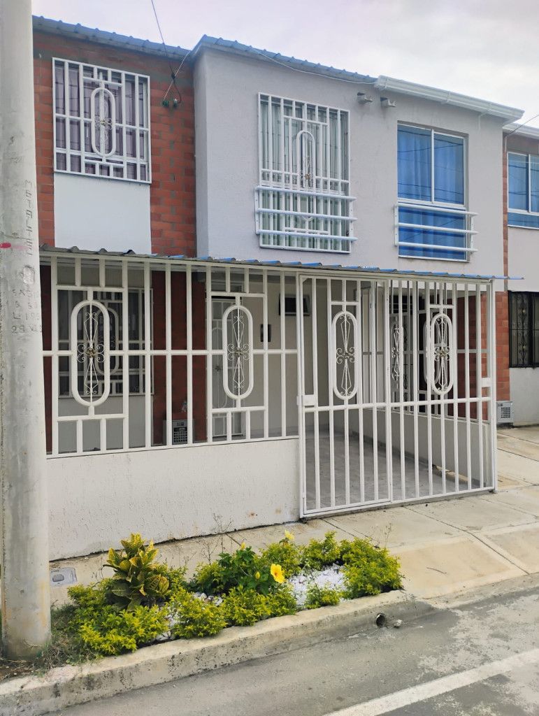 Casa en arriendo Valle Del Cauca Jamundí Cd Las Flores 70 m2 Habitaciones 2 Baños 2 Garajes 1 Precio $780000