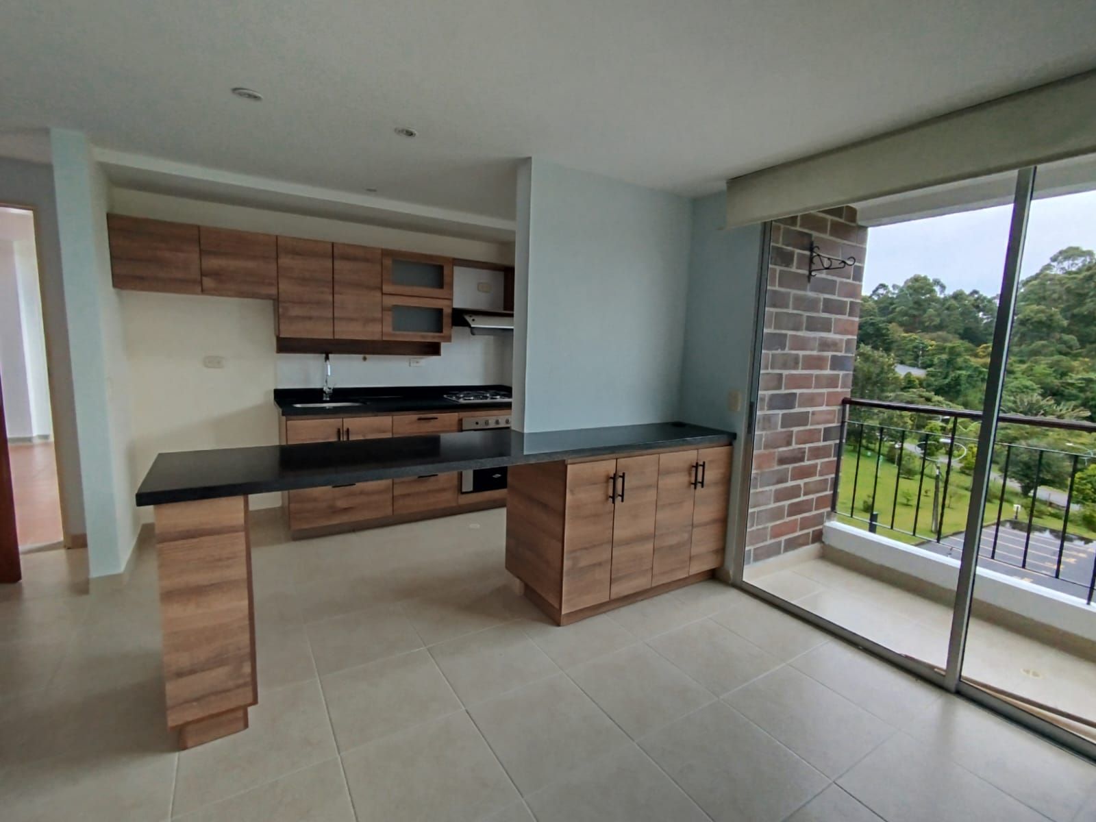 Apartaestudio en arriendo Antioquia Rionegro San Antonio 45 m2 Habitaciones 1 Baños 1 Garajes 1 Precio $1500000