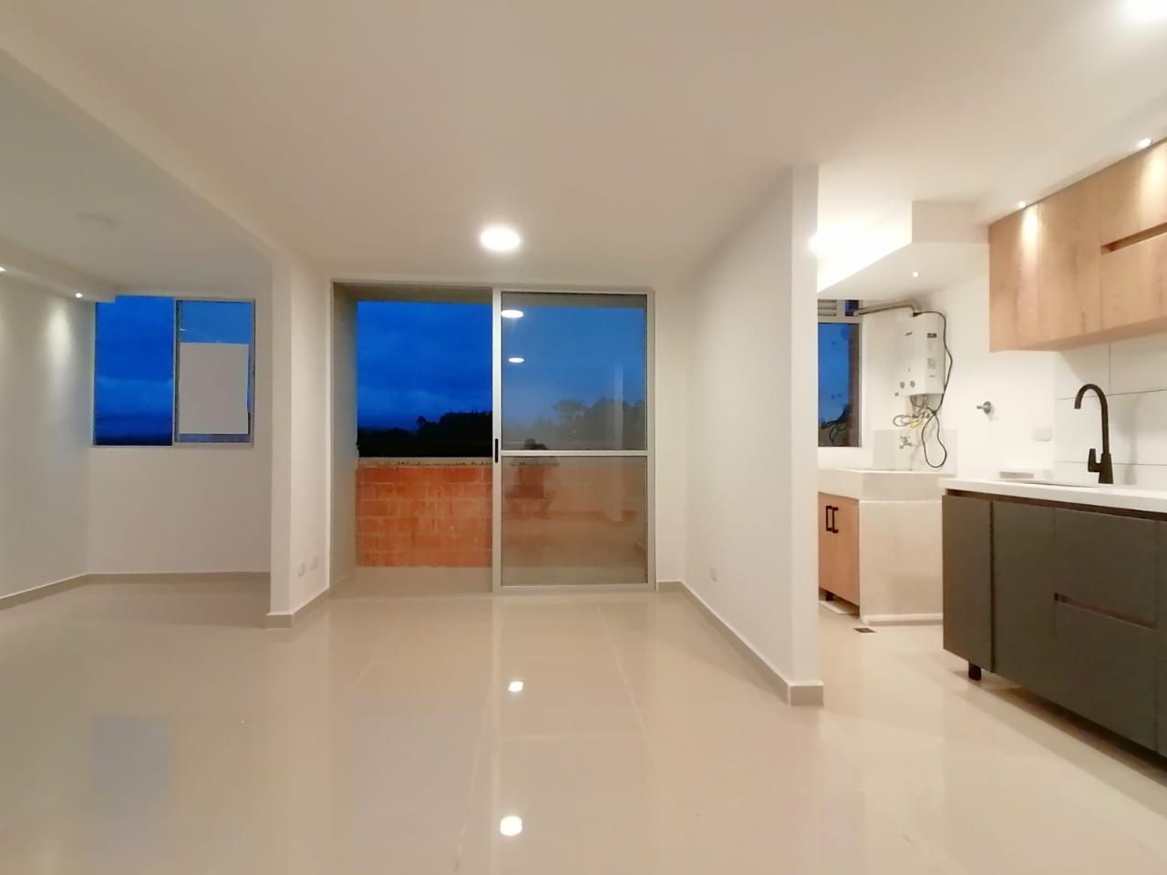 Apartamento en venta Antioquia Rionegro Cd Rio Vivo 52 m2 Habitaciones 2 Baños 2 Garajes 0 Precio $270000000