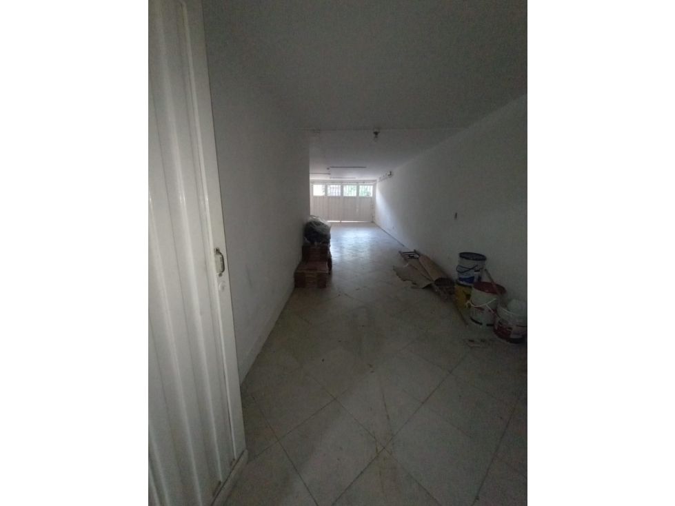 Bodega en arriendo Antioquia Itagüí San Fernando 73 m2 Habitaciones 0 Baños 1 Garajes 0 Precio $2300000