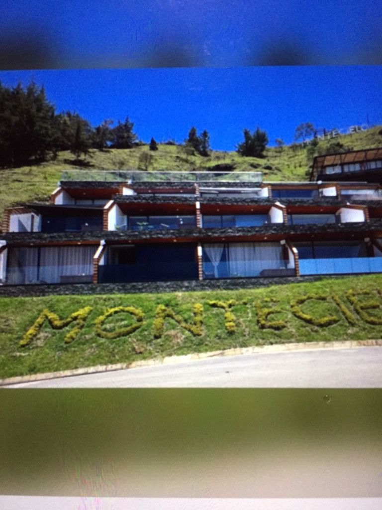 Apartamento en venta Antioquia Peñol Peñol 130 m2 Habitaciones 1 Baños 2 Garajes 1 Precio $1050000000