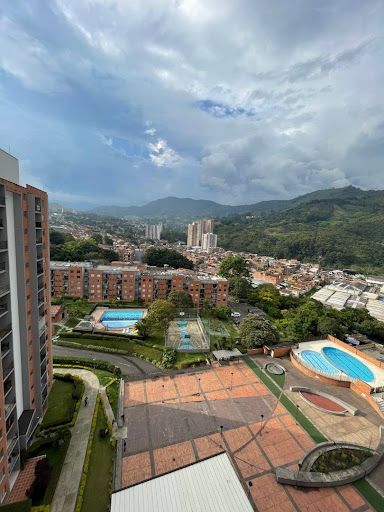 Apartamento en arriendo Antioquia Itagüí Las Colinas De Asis Et B 70 m2 Habitaciones 3 Baños 3 Garajes 1 Precio $2300000