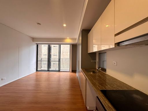 Apartaestudio en arriendo Cundinamarca Bogotá San Martin 33 m2 Habitaciones 1 Baños 1 Garajes 1 Precio $2250000