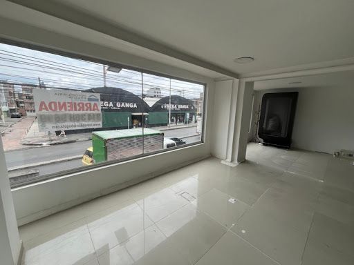 Local en arriendo Cundinamarca Bogotá Prado Veraniego 100 m2 Habitaciones 0 Baños 1 Garajes 0 Precio $2800000