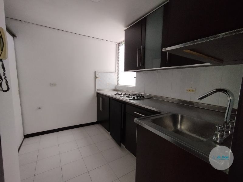 Apartamento en arriendo Antioquia Medellín Asomadera No2 65 m2 Habitaciones 2 Baños 2 Garajes 1 Precio $2400000