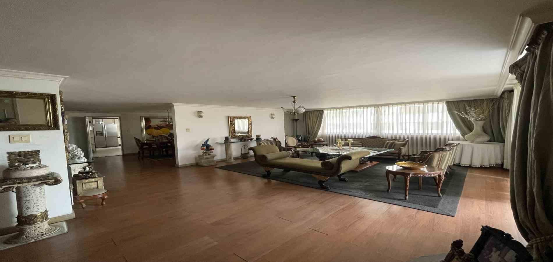 Apartamento en venta Valle Del Cauca Cali Centenario 314 m2 Habitaciones 4 Baños 3 Garajes 2 Precio $760000000