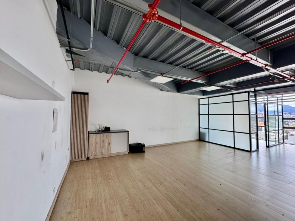 Oficina en arriendo Cundinamarca Bogotá La Castellana 77 m2 Habitaciones 0 Baños 0 Garajes 2 Precio $7792000
