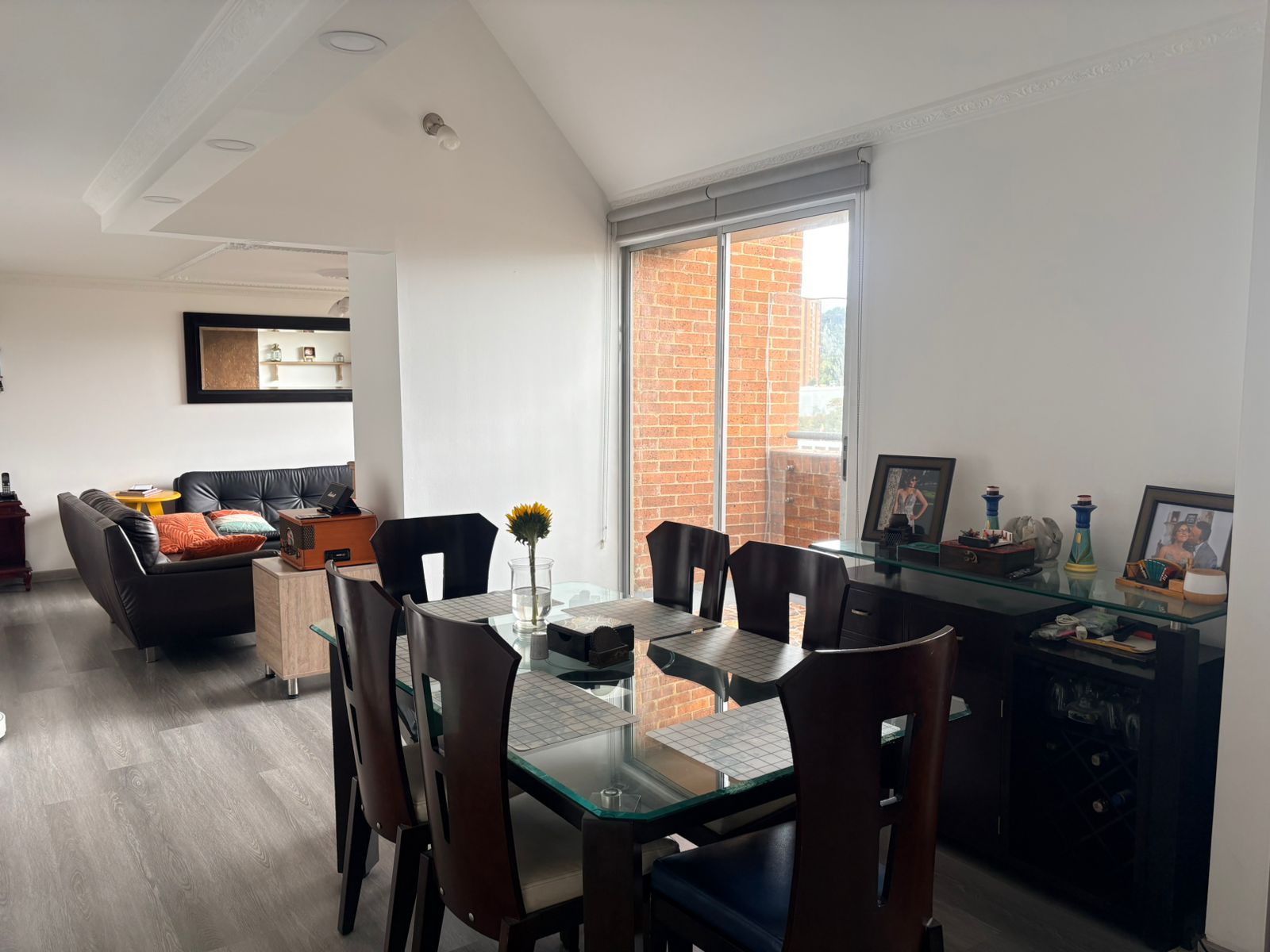 Apartamento en venta Cundinamarca Bogotá Cjr Takali Contemporaneo 147 m2 Habitaciones 3 Baños 3 Garajes 2 Precio $935000000