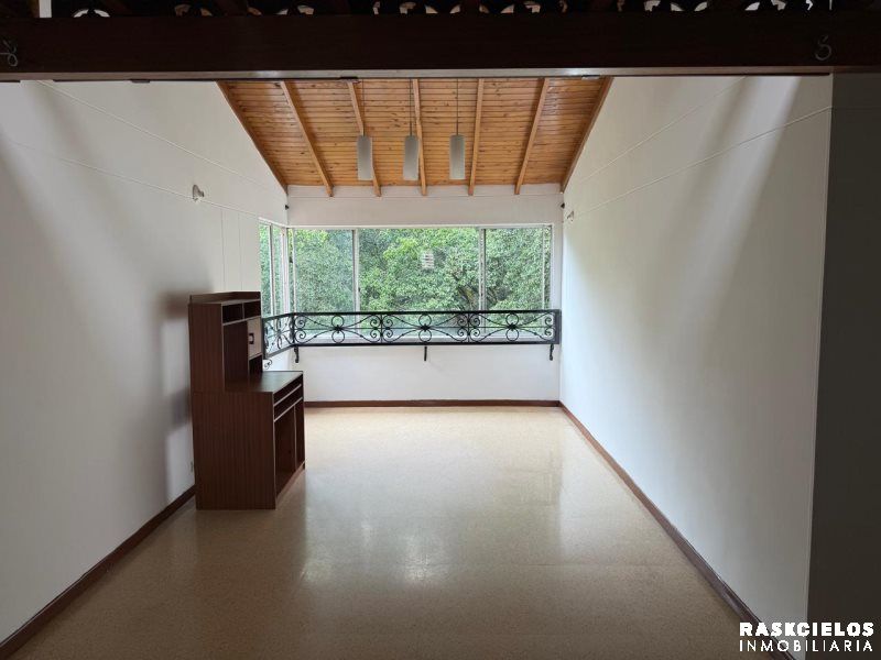 Apartamento en venta Antioquia Medellín La America 85 m2 Habitaciones 3 Baños 2 Garajes 1 Precio $470000000