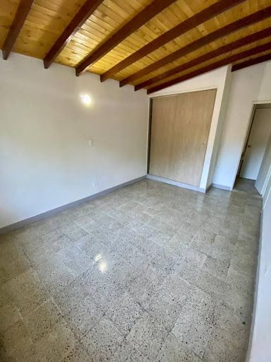 Casa en arriendo Antioquia Medellín El Velodromo 200 m2 Habitaciones 4 Baños 3 Garajes 1 Precio $5900000