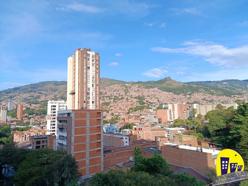 Apartamento en venta Antioquia Medellín Bombona No1 48 m2 Habitaciones 3 Baños 2 Garajes 0 Precio $280000000
