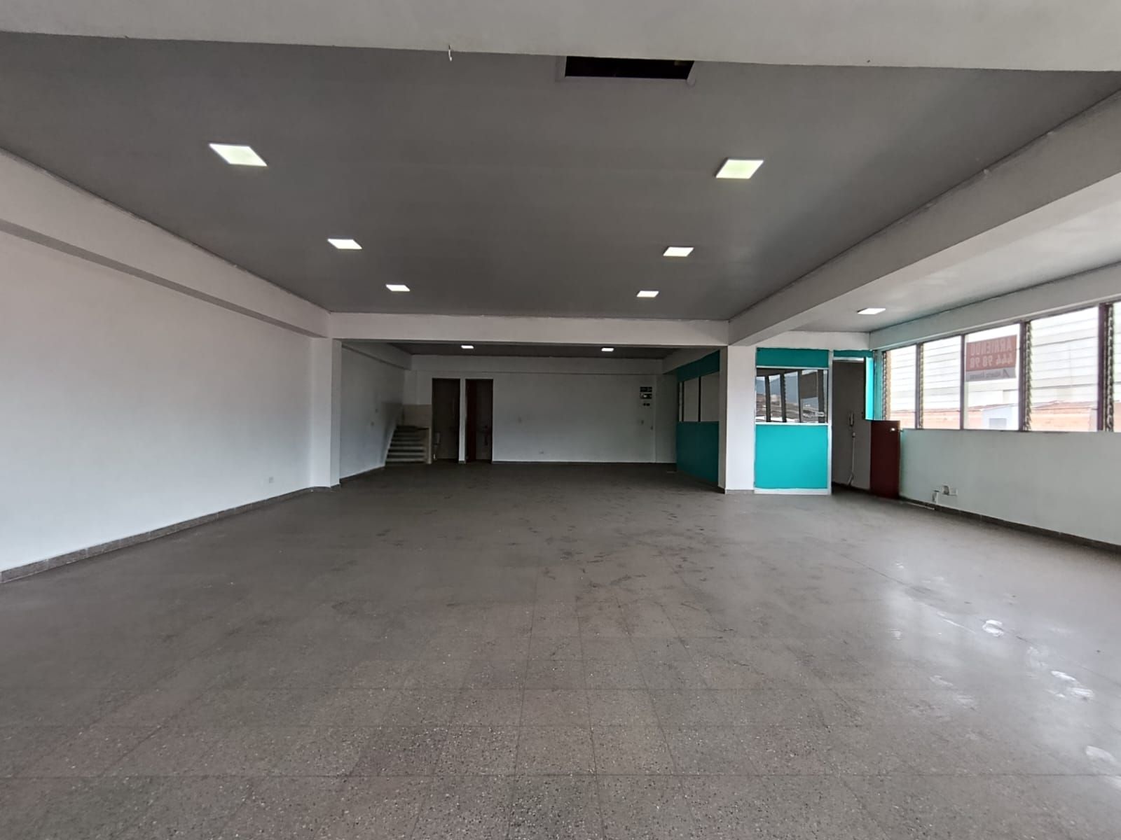 Local en arriendo Antioquia Medellín Granada 80 m2 Habitaciones 0 Baños 2 Garajes 0 Precio $4000000