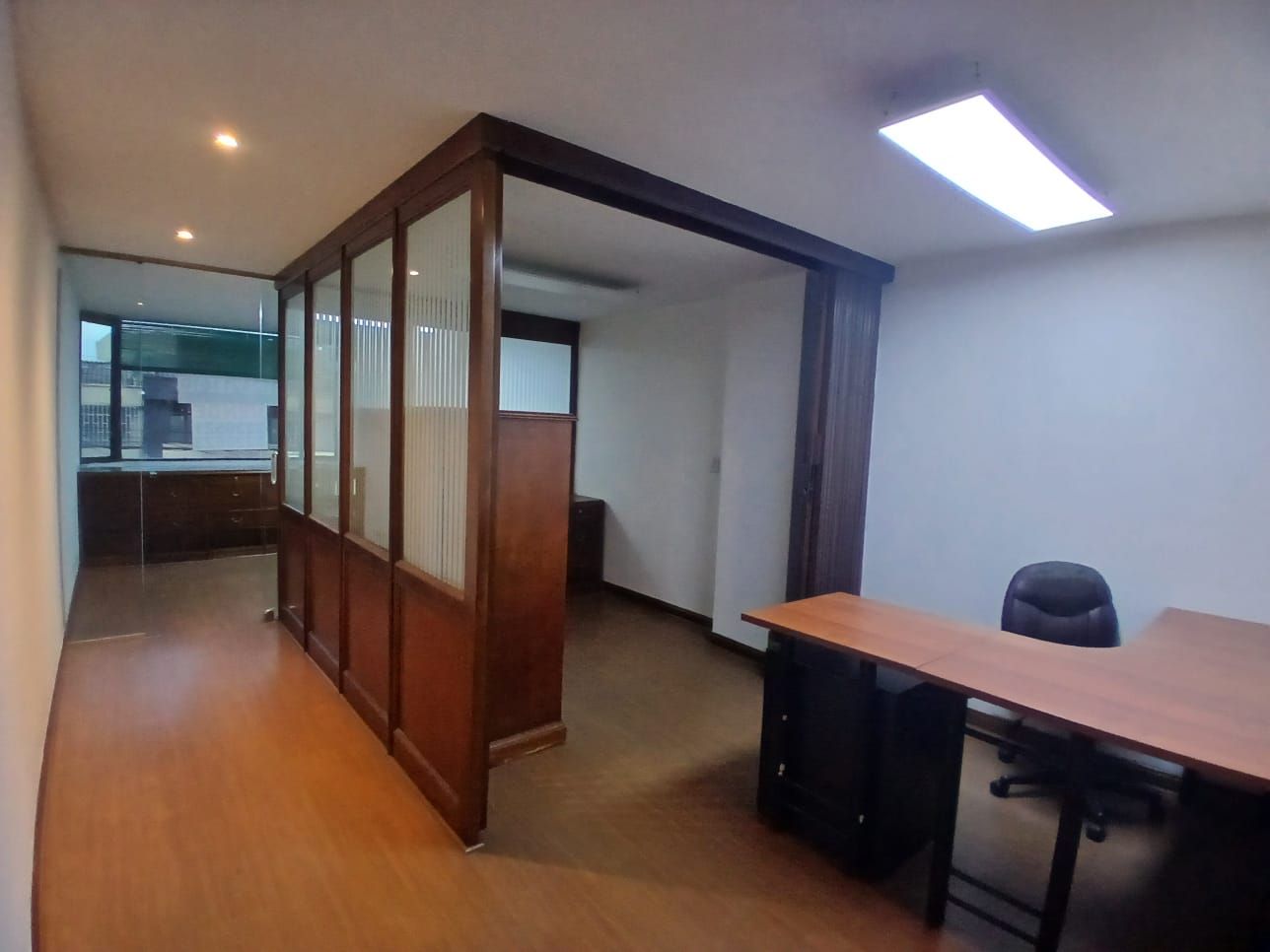Oficina en arriendo Cundinamarca Bogotá Lago Gaitan - Edif Oxford Bureau 79 30 m2 Habitaciones 0 Baños 1 Garajes 0 Precio $1604000