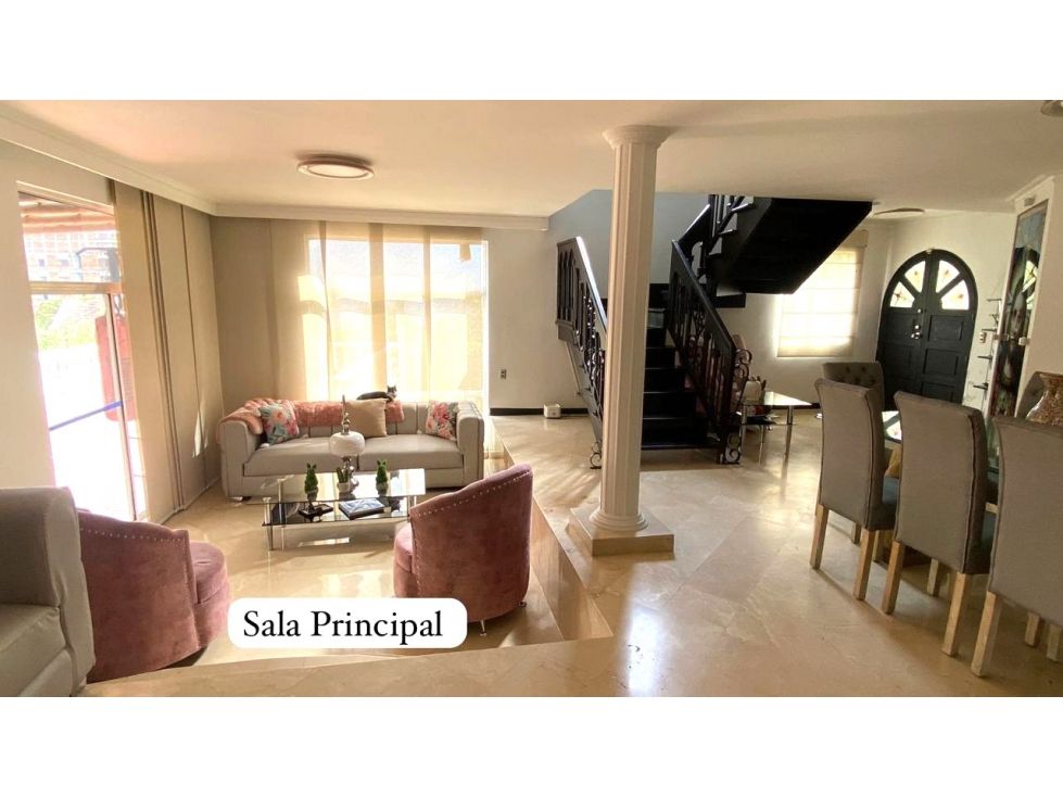 Casa en venta Antioquia Medellín Asomadera No2 373 m2 Habitaciones 4 Baños 6 Garajes 4 Precio $1850000000