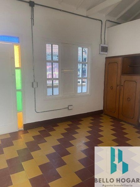 Casa en arriendo o venta Antioquia Bello Centro 87 m2 Habitaciones 4 Baños 1 Garajes 0 Precio venta $400000000 Precio arriendo $2800000