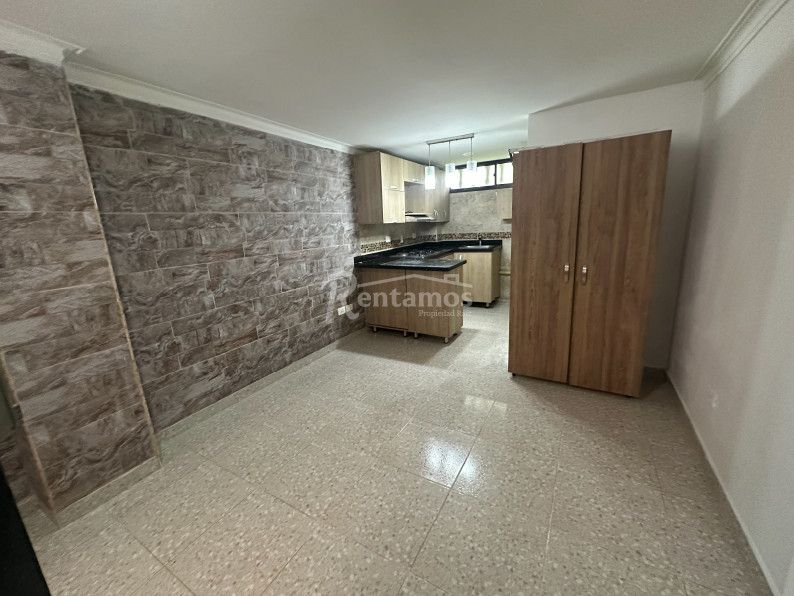 Apartaestudio en arriendo Antioquia Envigado Primavera 20 m2 Habitaciones 1 Baños 1 Garajes 0 Precio $1700000