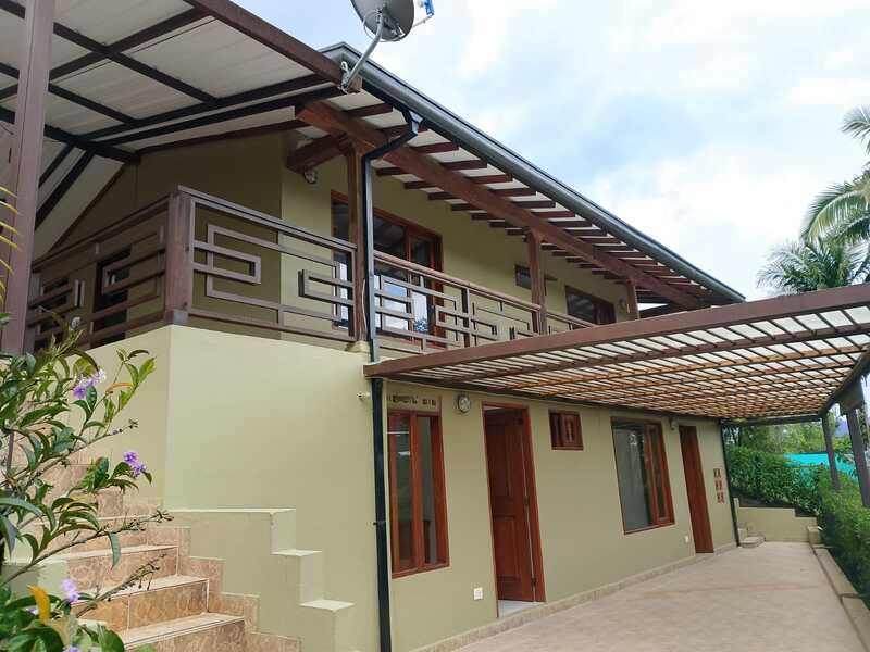 Finca en venta Antioquia Rionegro Rionegro 160 m2 Habitaciones 3 Baños 2 Garajes 1 Precio $1300000000