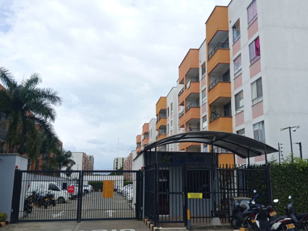 Apartamento en venta Valle Del Cauca Cali Conjunto Residencial Entrepalmas Bochalema 56 m2 Habitaciones 2 Baños 2 Garajes 1 Precio $220000000