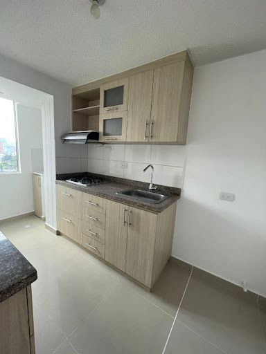 Apartamento en arriendo Antioquia La Estrella Las Brisas 70 m2 Habitaciones 3 Baños 2 Garajes 1 Precio $2300000