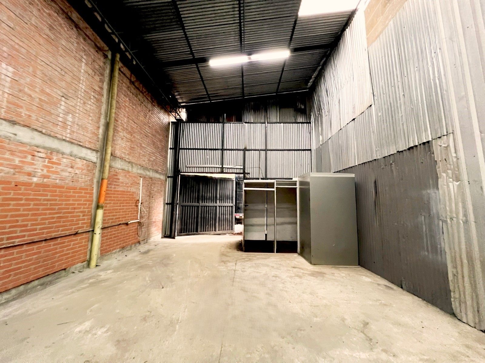 Bodega en arriendo Risaralda Dosquebradas La Badea 85 m2 Habitaciones 0 Baños 1 Garajes 2 Precio $2500000