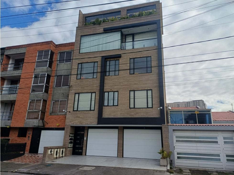 Casa en venta Cundinamarca Bogotá Modelia 130 m2 Habitaciones 5 Baños 6 Garajes 3 Precio $1790000000