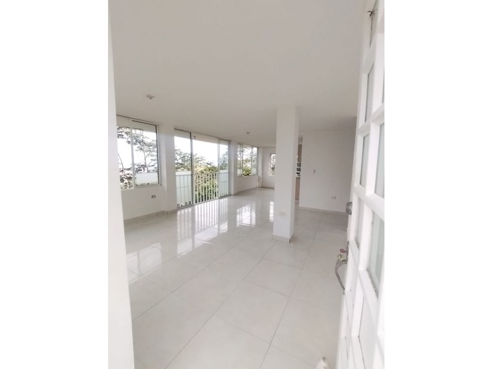 Apartamento en arriendo Valle Del Cauca Cali San Pedro 100 m2 Habitaciones 3 Baños 2 Garajes 0 Precio $1500000