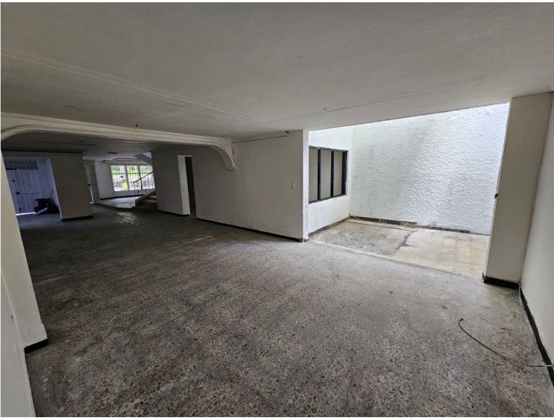 Casa en arriendo Antioquia Medellín Los Conquistadores 350 m2 Habitaciones 4 Baños 4 Garajes 0 Precio $12000000