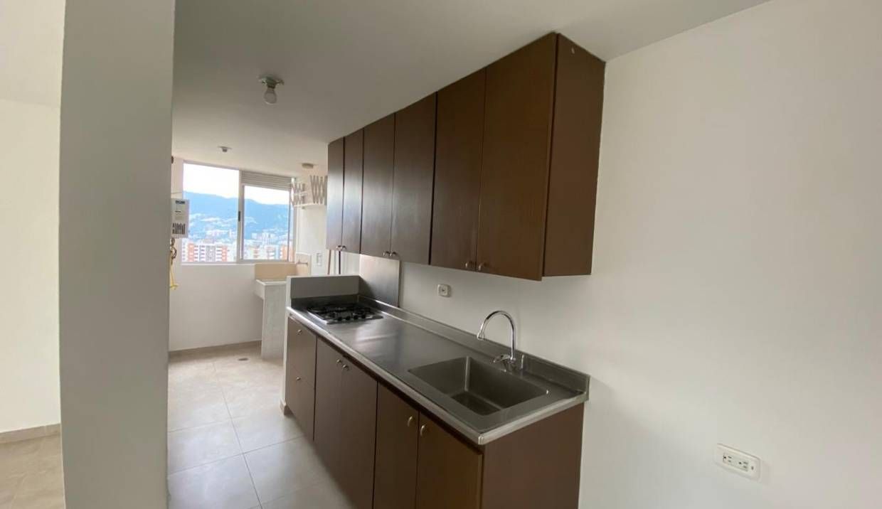 Apartamento en arriendo Antioquia Envigado Jardines 65 m2 Habitaciones 2 Baños 2 Garajes 1 Precio $3500000