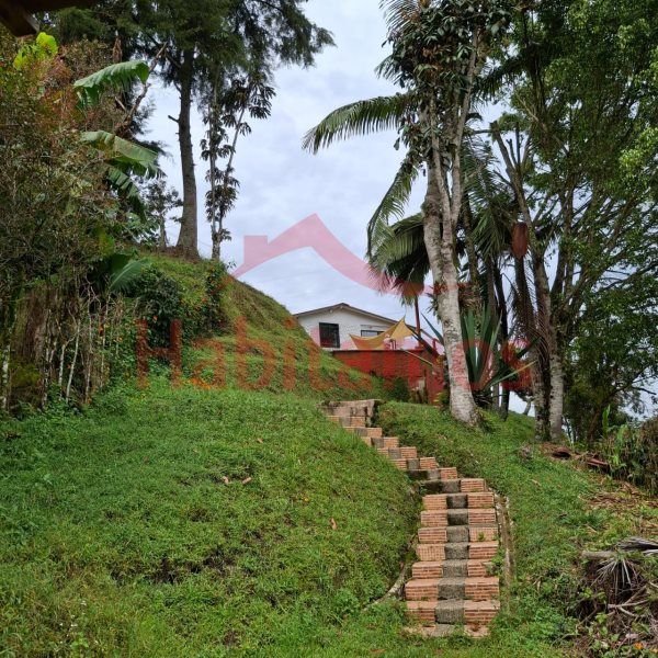 Casa en venta Antioquia Guatape Guatape 1500 m2 Habitaciones 2 Baños 2 Garajes 1 Precio $750000000