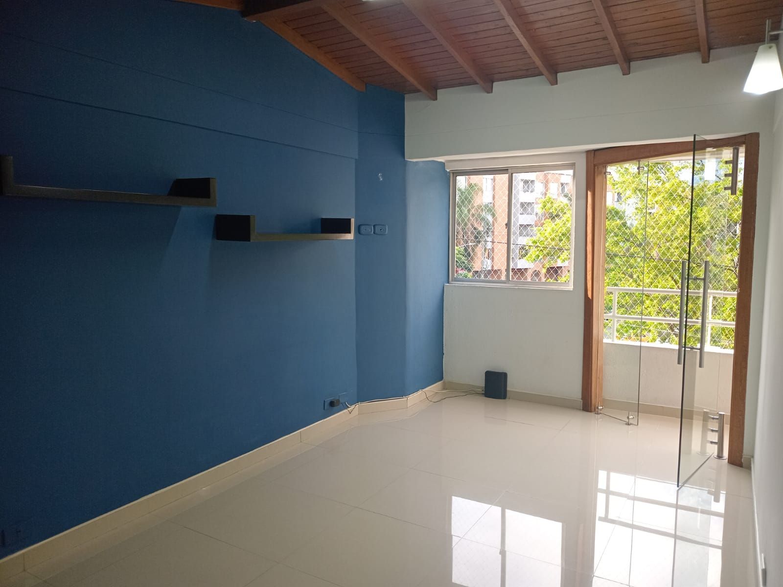 Apartamento en arriendo Antioquia Medellín Rosales 48 m2 Habitaciones 1 Baños 1 Garajes 1 Precio $2400000