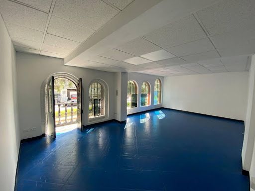 Casa en venta Cundinamarca Bogotá Alcazares 1120 m2 Habitaciones 8 Baños 12 Garajes 3 Precio $5500000000