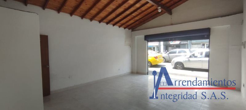 Local en arriendo Antioquia Medellín El Nogal- Los Almendros 30 m2 Habitaciones 0 Baños 1 Garajes 0 Precio $3000000