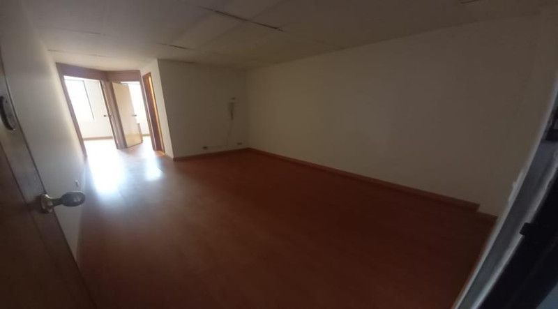 Consultorio en arriendo Cundinamarca Bogotá El Espartillal 33 m2 Habitaciones 0 Baños 1 Garajes 1 Precio $2200000